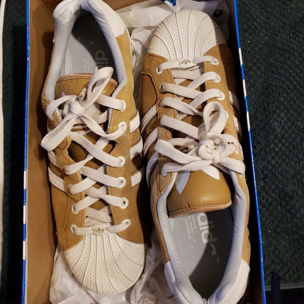 Adidas Never Worn